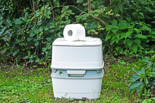 Best Porta potty rental near me  in Lake Holiday, IL
