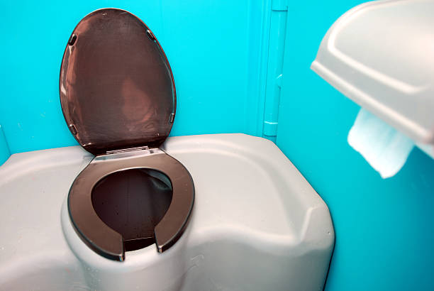 Best Porta potty delivery and setup  in Lake Holiday, IL